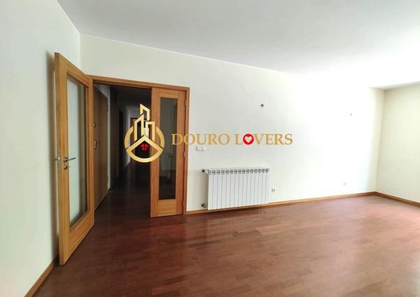 Apartamento T2 em Porto