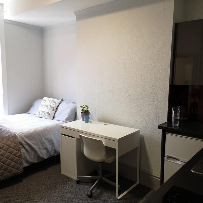 1 bedroom house to rent - Photo 1