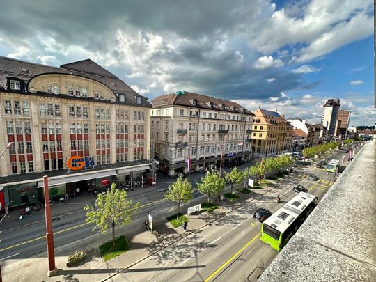 Charmant appartement de 2 pièces au centre-ville - Photo 1