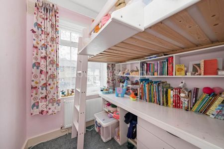 4 bedroom terraced house to rent - Photo 5