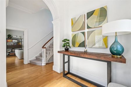 4 bedroom semi-detached house to rent - Photo 2