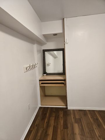 For Lease - 96 Benziger Lane Unit# Lower, Hamilton, Ontario - Photo 2