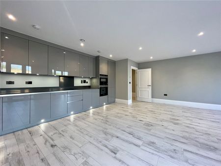 Cockfosters Road, Cockfosters - Photo 3