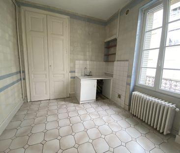 Location Appartement 3 pièces 92m² LYON 3ème - Photo 5