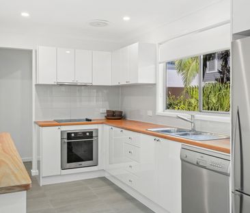 14 Tiarri Crescent, Terrigal NSW 2260 - House For Rent | Domain - Photo 5