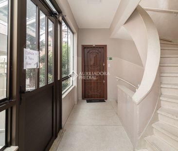 Apartamento com 2 quartos e 90m² para alugar em Jardim Botânico, Po... - Photo 1