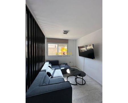 PENTHOUSE FOR RENT, 2 BEDROOMS AND 1 BATHROOM IN ALICANTE - Photo 4