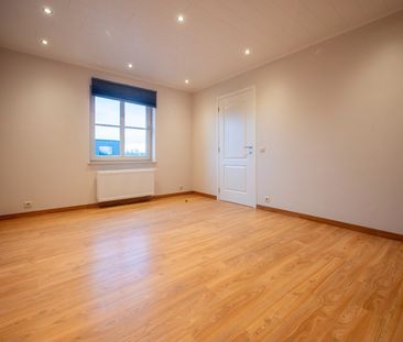 NAZARETH - Prachtige woning in pastorijstijl met ruim bijgebouw! - Photo 5