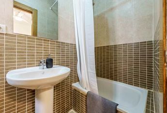 Calle Álamos, Málaga, Andalusia 29012