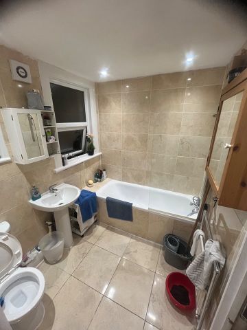 Room in a Shared Flat, Mattison Road, N4 - Photo 2