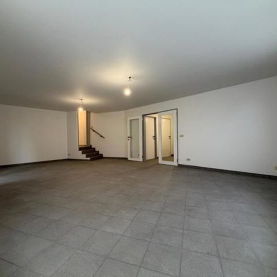 Appartement te huur - Foto 1