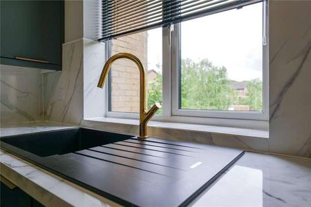 St. Pauls Court, Reading, Berkshire, RG1 - Photo 5