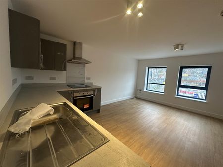 Smallwood Road, Redditch - Photo 3