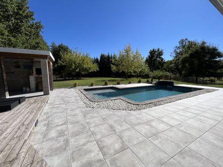 Maison T5 meublée avec jardin et piscine - Photo 4