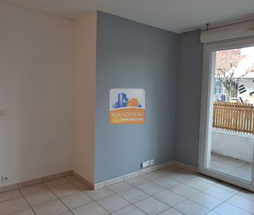 Location Appartement 2 pièces 43m² - Photo 4