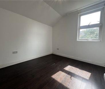 Crowther Road, London, SE25 5QP - Photo 4