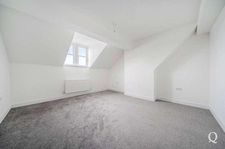 High Street, Sheerness, Kent, ME12 - Photo 3