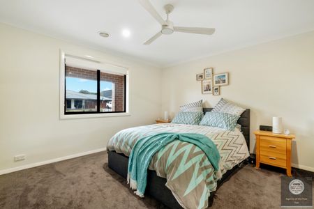15 Colls Close, Yass NSW 2582 - House For Rent | Domain - Photo 5
