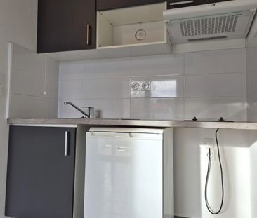 Location Appartement 1 pièce 23m² ROYAN 17200 - Photo 3