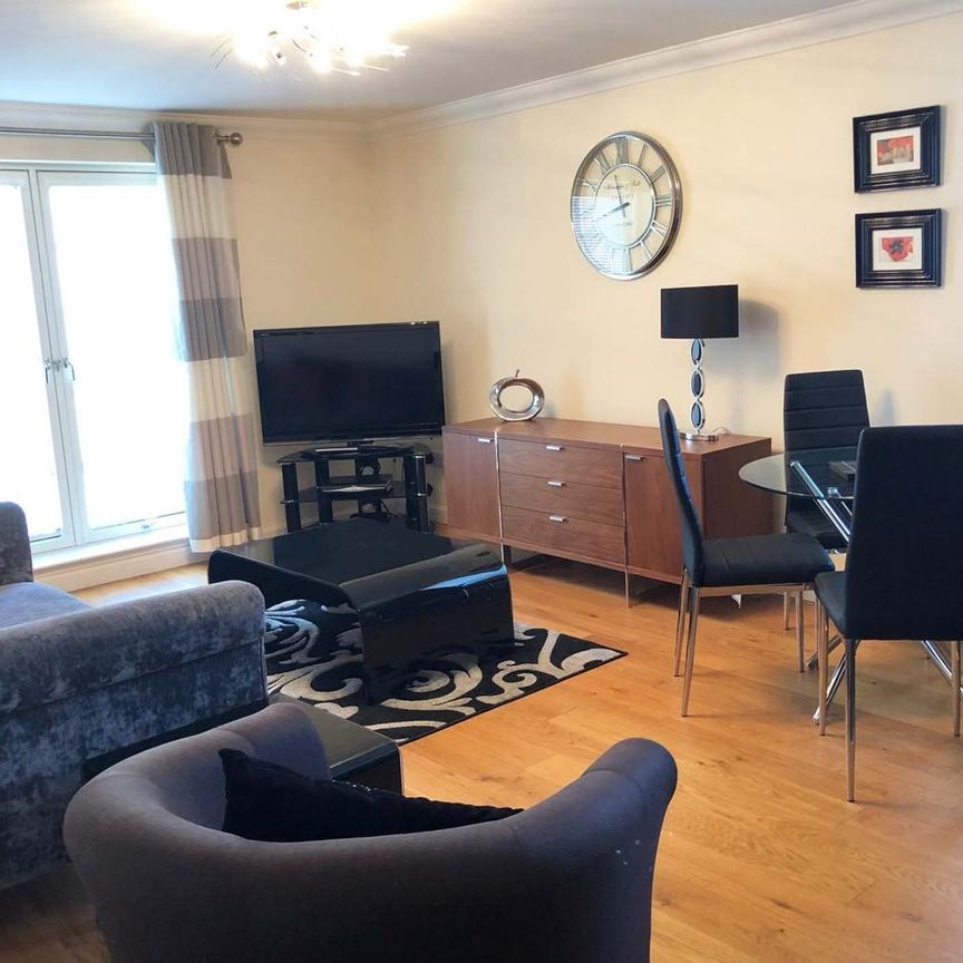 2 bedroom flat to rent - Photo 1