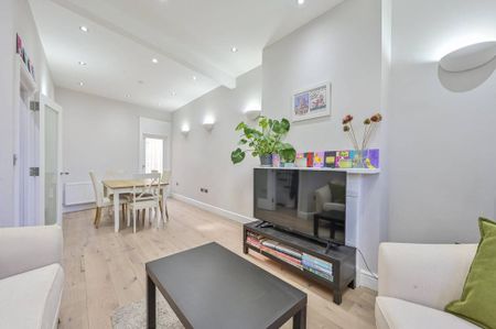 3 bedroom terraced house to rent - Photo 2