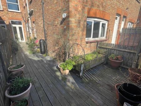 3 Bedroom House To Let - Photo 3