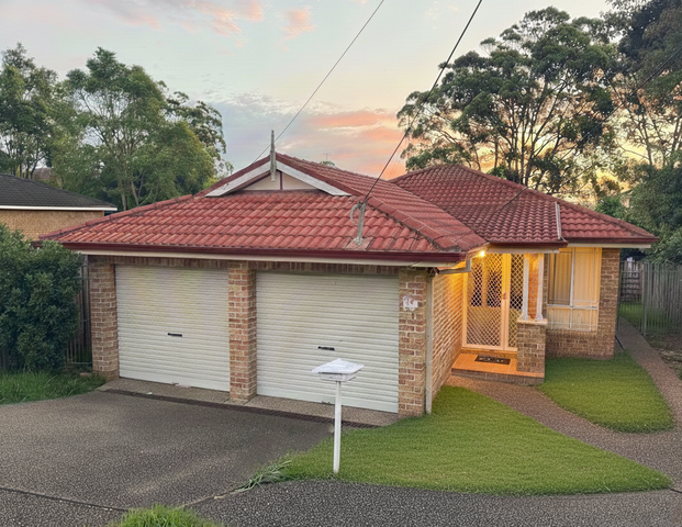 MODERN 3 BEDROOM HOME - Photo 1