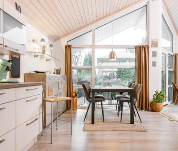 Skandinavisches Architektenhaus mit Garten - Photo 5