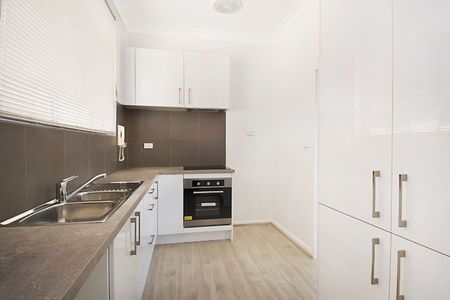 23/30 Dutruc Street, Randwick - Photo 3