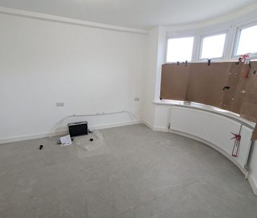 6 bedroom house of multiple occupation to rent - Photo 3