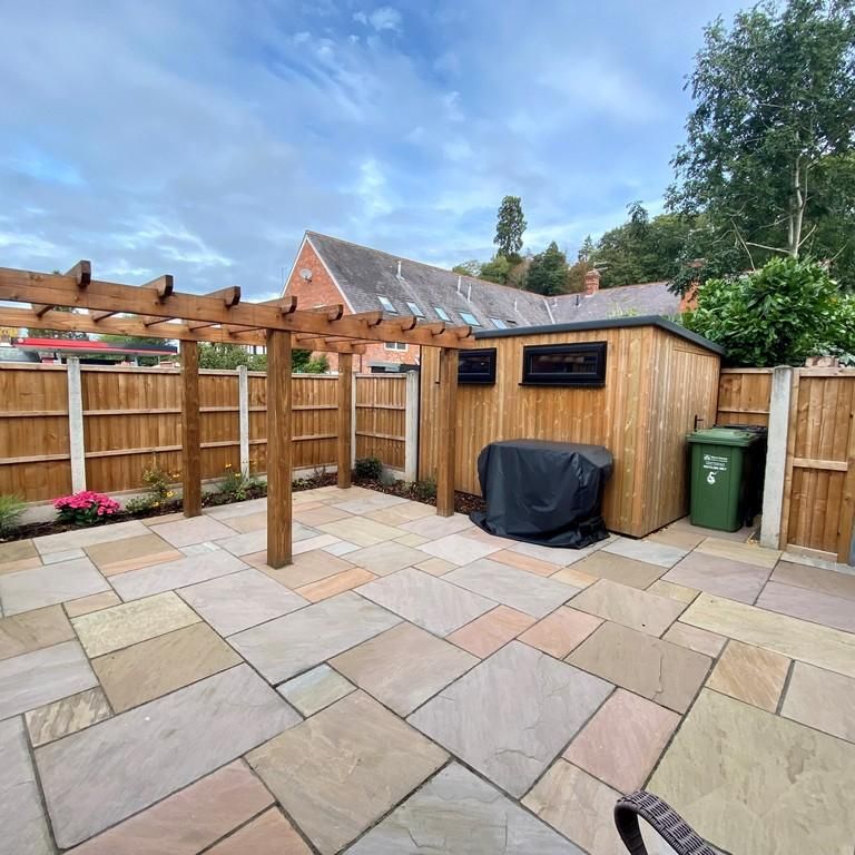 2 bedroom cottage to rent - Photo 1