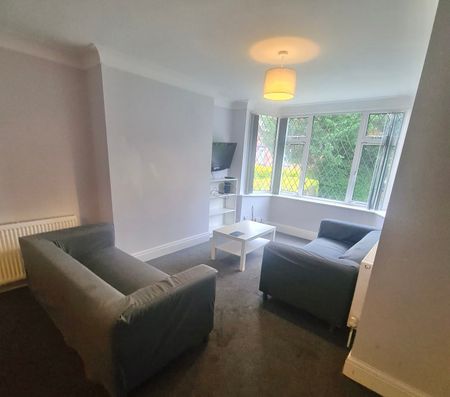 6 Bed - 16 Winston Mount, Headingley, Leeds - LS6 3JY - Student - Photo 2