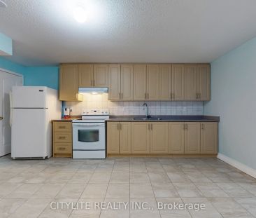 39 Kimble Avenue #Lower - Photo 5