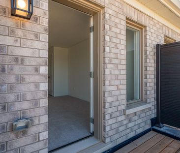 For Lease - 1 Kings Hill Drive, Brampton, Ontario - Photo 6