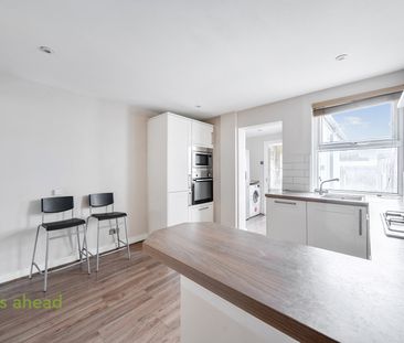 Selsdon Road, South Croydon, CR2 - Photo 1