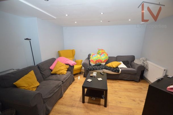 Kirkstall Lane - Photo 1