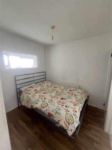 32 Skipperstone Avenue, Bangor, BT19 7HT - Photo 2