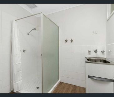 ADDISON REAL ESTATE - Photo 5