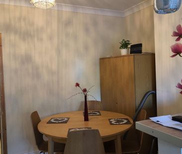 Nascot Place - Photo 1
