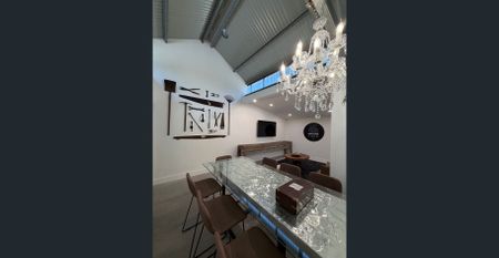 Three room house available for Rent - Photo 3