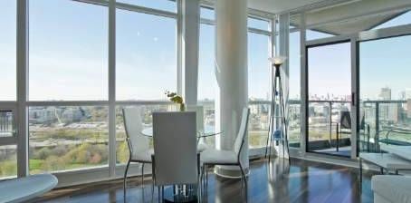 231 FORT YORK BLVD -ATLANTIS CONDOS -HIGH FLOOR 2 BEDROOM W/1 BATHROOM - Photo 2