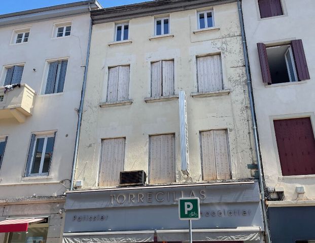 LOCATION T2 SAINT GENIS LAVAL, - Photo 1