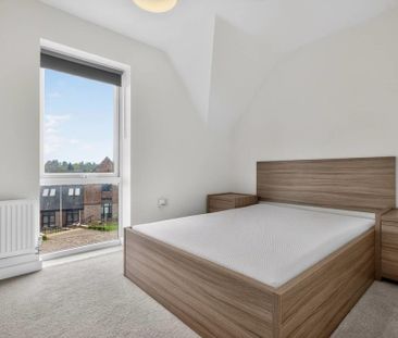 2 bedroom maisonette to rent - Photo 2