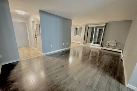 For Lease - 635 Wonderland Road Unit# 9, London South, Ontario - Photo 3