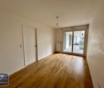 Location Appartement 3 pièces 71m² RUEIL MALMAISON 92500 - Photo 2