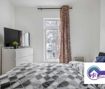 1 bedroom in a flat share to rent - Photo 6