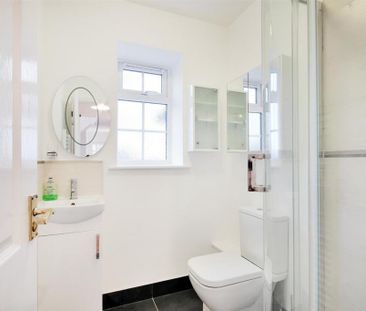 3 bedroom detached house to rent - Photo 6