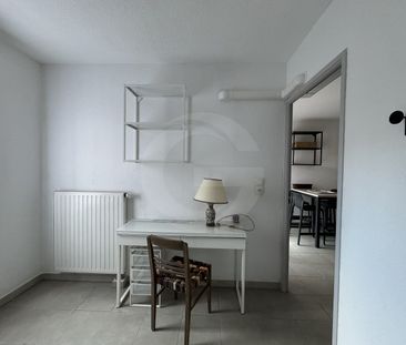 Location Appartement 2 pièces 44m² SETE 34200 - Photo 6