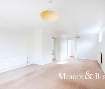 3 bedroom detached bungalow to rent - Photo 6