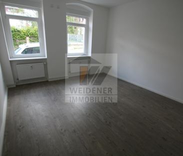 Moderne 2-Raum Erdgeschosswohnung mit Balkon und Wanne! - Photo 3